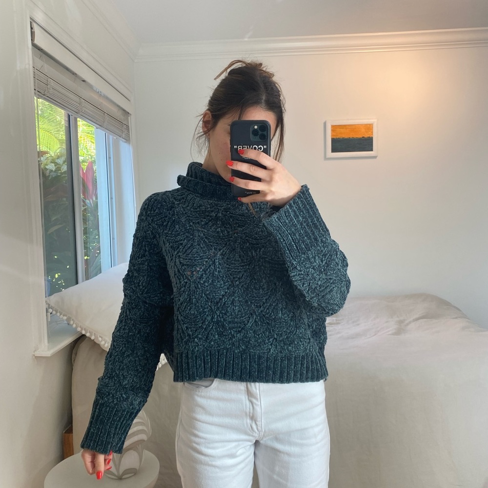 Super soft velvet sweater